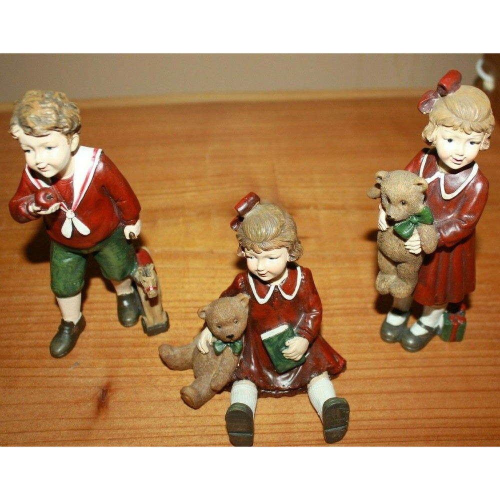 Americana Children With Toys Resin Set of Three GUC